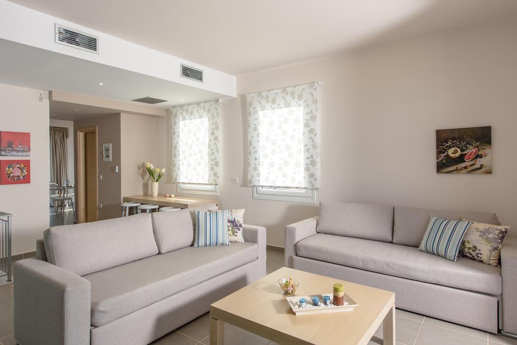 Koukos Villas 斯塔罗斯 客房 照片